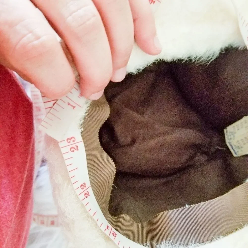H&S Pogue Co. Lama wool Indian origin